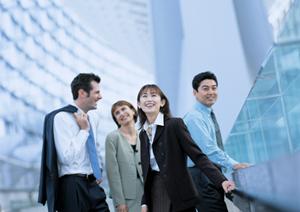 「UVカット機能付き！2023年最新のおすすめ日傘ガイド」